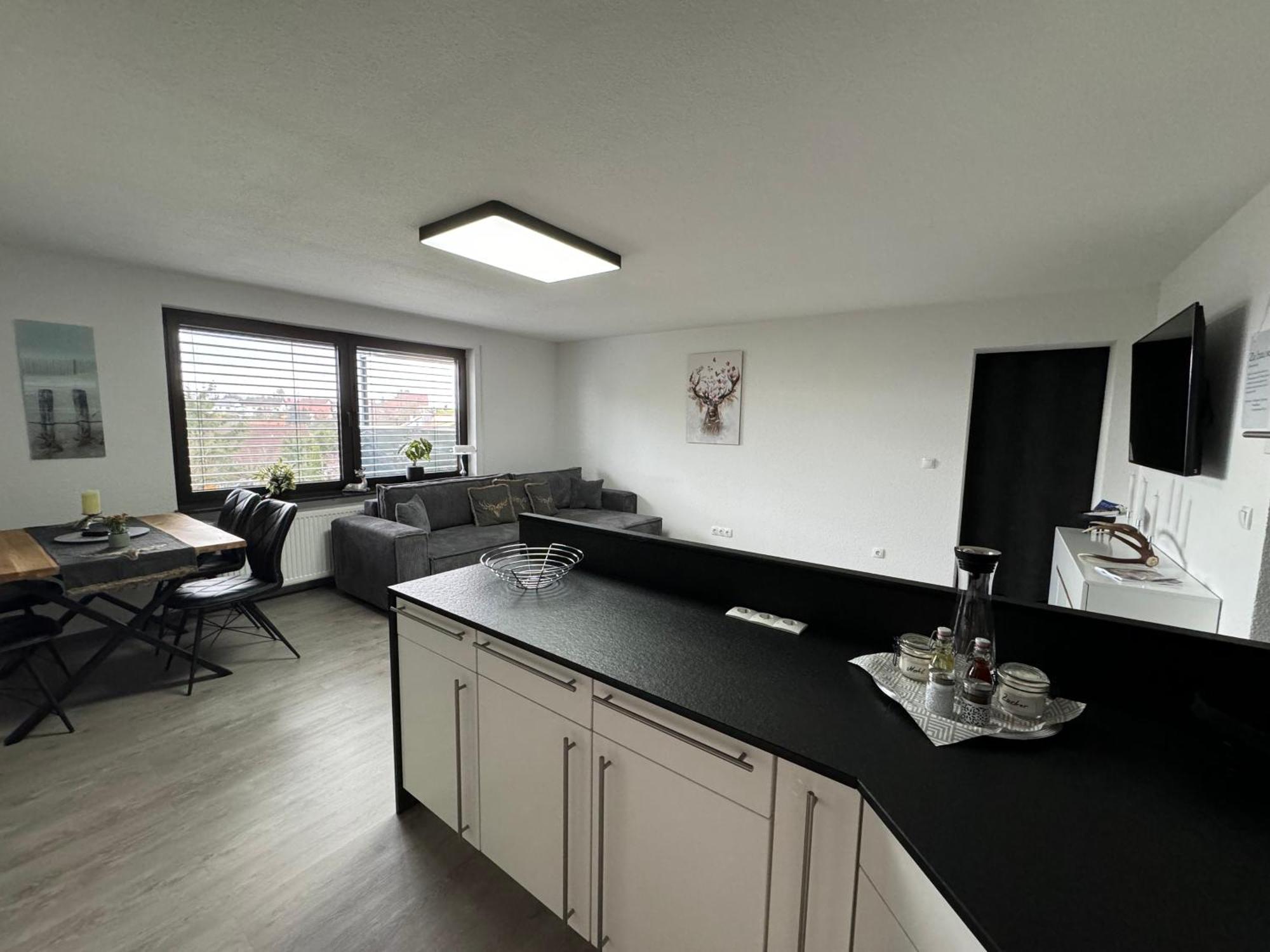 Wunderschoene Ferienwohnung Im Herzen Vom Spessart 숄브런 외부 사진